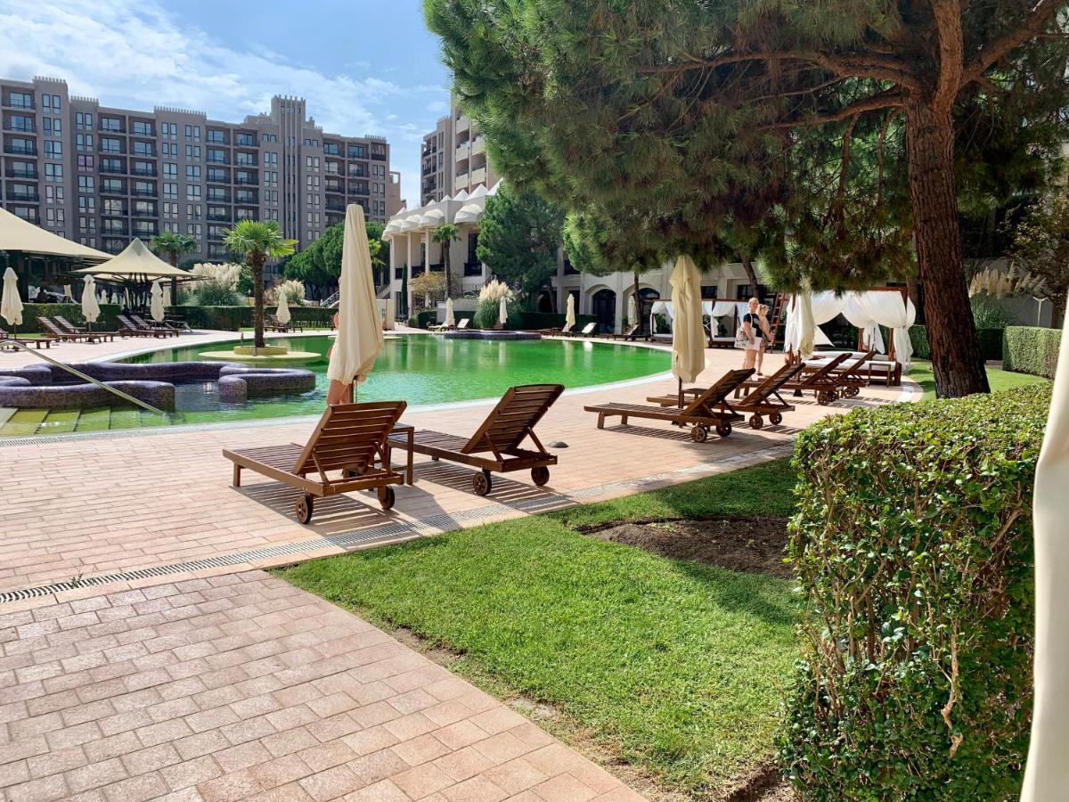 סאני ביץ' Royal Beach Apartments - 5M To Pool, 100M To Beach מראה חיצוני תמונה